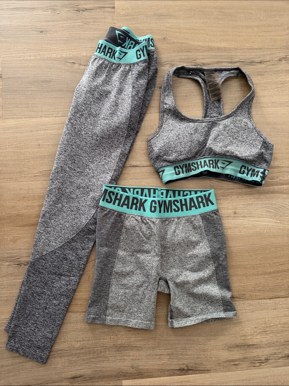 Gymshark Grey and Turquoise Set - Sports Bra Bike Shorts Leggings